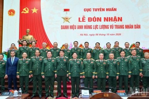 [Ảnh] Cục Tuyên huấn, Tổng cục Chính trị Quân đội nhân dân Việt Nam đón nhận danh hiệu Anh hùng Lực lượng vũ trang nhân dân lần hai