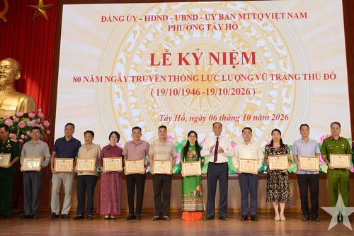 Phường Tây Hồ tổ chức kỷ niệm 80 năm Ngày truyền thống LLVT Thủ đô Hà Nội