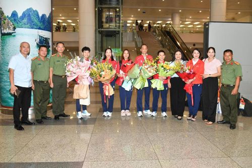 Đề xuất tặng Huân chương Lao động cho tập thể, cá nhân đội tuyển cầu mây và karate Việt Nam