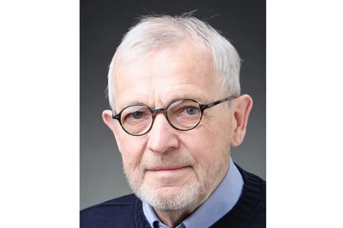 Nobel Vật lý 2026 thuộc về nhà khoa học người Bỉ Francis Halzen