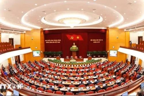 Ngày làm việc thứ hai Hội nghị lần thứ 4 Ban Chấp hành Trung ương Đảng khóa XIV
