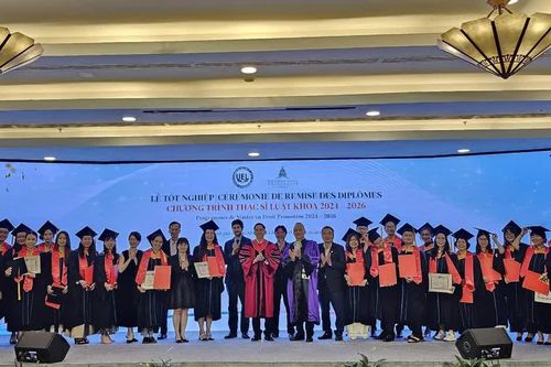 TPHCM: 26 tân thạc sĩ tốt nghiệp chương trình luật liên kết Việt - Pháp
