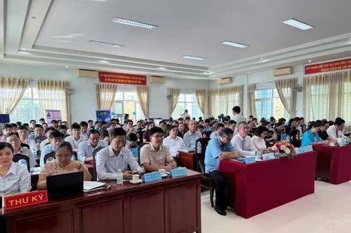 Phát huy vai trò trí thức Vĩnh Long trong chuyển đổi số