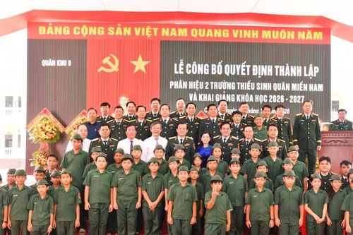 Phân hiệu 2 Trường Thiếu sinh quân miền Nam khai giảng khóa học đầu tiên