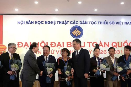 Ông Mã Thế Anh đắc cử Chủ tịch Hội Văn học nghệ thuật các dân tộc thiểu số Việt Nam