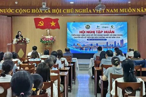 Đà Nẵng: Mang 'công cụ số' gõ cửa từng hộ kinh doanh, định hình bản đồ bán lẻ hiện đại