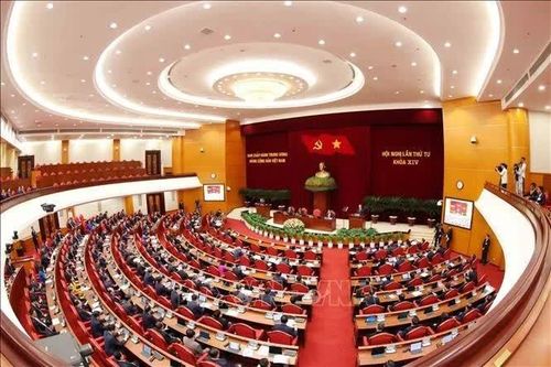 Ban Chấp hành Trung ương Đảng thảo luận quy định về đảng viên tham gia hoạt động đầu tư, kinh doanh