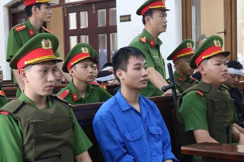 Xét xử đối tượng tấn công một gia đình khiến ba mẹ con tử vong