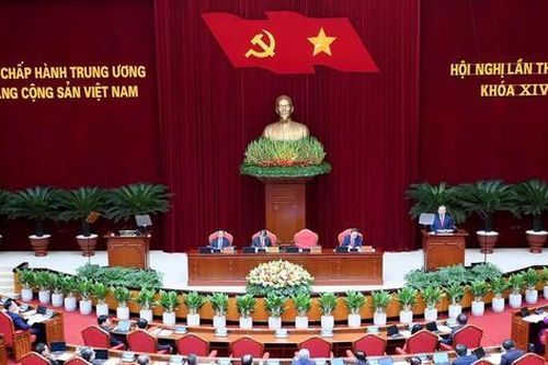 Ngày làm việc thứ hai Hội nghị lần thứ tư Ban Chấp hành Trung ương Đảng khóa XIV