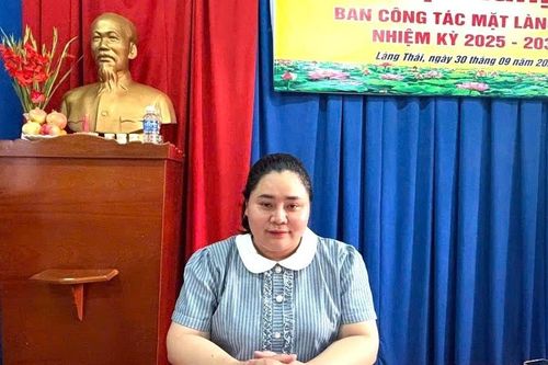 Nữ thạc sĩ 9X không nhận 180 triệu đồng theo Nghị định 154 để làm bí thư chi bộ