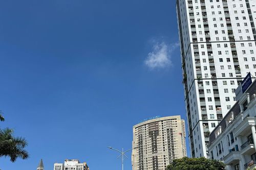 Chung cư Văn Phú tăng giá 5 lần sau hơn 10 năm, có dự án vẫn 'đắp chiếu'