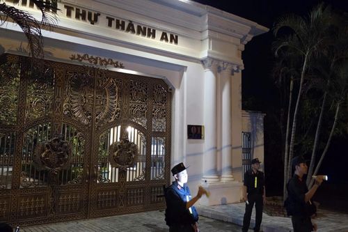 'Bầu' Đoan được 'ưu ái' trúng đấu giá, chi tiền tỷ cho cựu cán bộ Thanh Hóa
