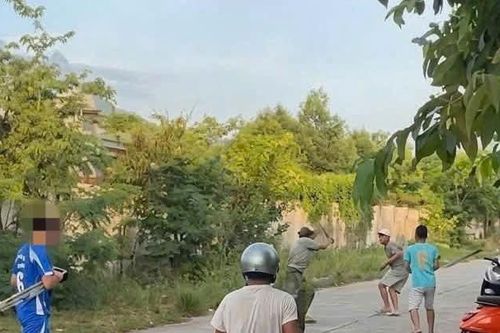 Vụ 3 mẹ con cô giáo bị tấn công giữa đường: Hai nạn nhân qua cơn nguy kịch