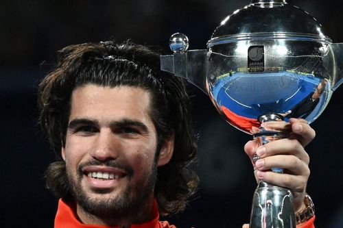 Carlos Alcaraz đoạt danh hiệu thứ 27