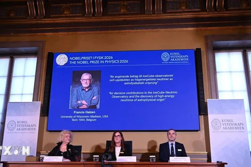 Giải Nobel Vật lý 2026 vinh danh nhà khoa học người Bỉ Francis Halzen