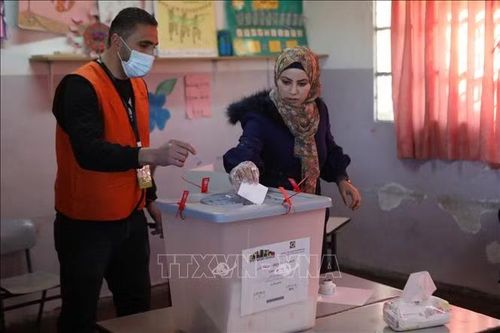 EU sẵn sàng triển khai quan sát viên cho bầu cử lập pháp Palestine