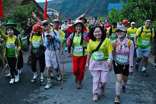 Đánh thức du lịch mạo hiểm từ những cung đường Lai Châu