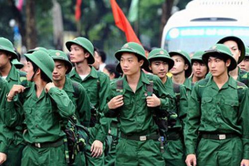 Có được tạm hoãn nghĩa vụ quân sự do thời gian học đại học kéo dài?