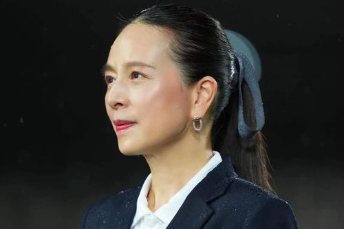 Bóng đá Thái Lan thất bại toàn diện khi Madam Pang làm Chủ tịch FAT