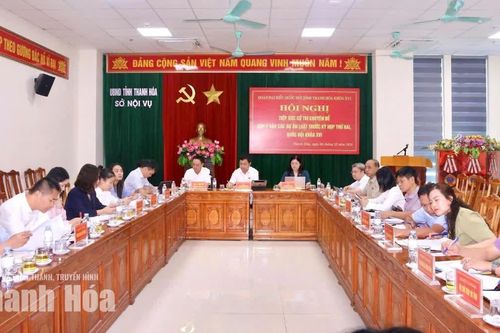 ĐBQH tiếp xúc cử tri góp ý các dự án luật thuộc lĩnh vực nội vụ