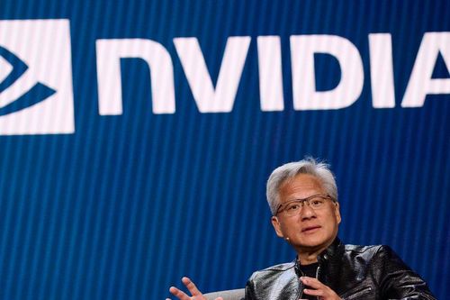 Nvidia tiến sát mốc vốn hóa thị trường 6 nghìn tỷ USD