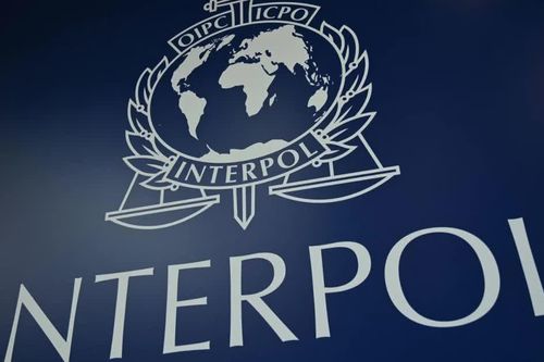 Interpol: AI khiến tấn công mạng nhanh hơn, khó phát hiện hơn