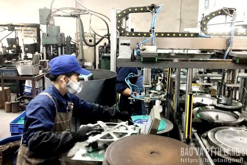 Tăng tốc sản xuất công nghiệp