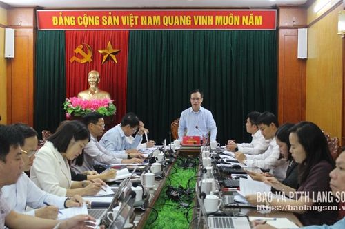 Ban Pháp chế HĐND tỉnh thẩm tra nội dung trình kỳ họp thứ bảy của HĐND tỉnh