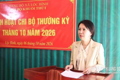 Đồng chí Phó Bí thư Tỉnh ủy dự sinh hoạt Chi bộ thôn Khuổi Thút, xã Lộc Bình