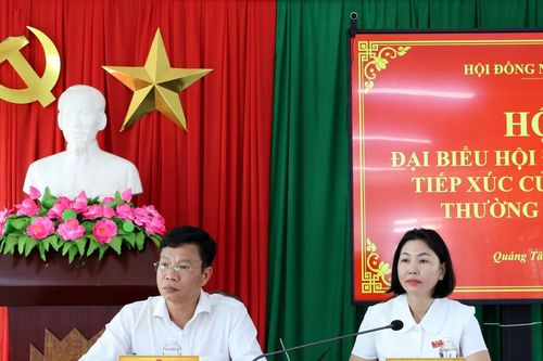 Phó Bí thư Tỉnh ủy, Chủ tịch HĐND tỉnh Lâm Đồng Lưu Văn Trung tiếp xúc cử tri xã Quảng Tân