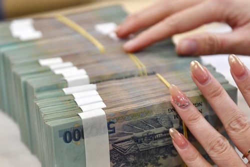 Lãi suất tiết kiệm kỳ hạn 6 tháng ngày 6/10/2026: ACB dẫn đầu biểu niêm yết với 7,9%/năm