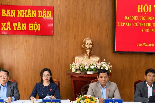 Cử tri xã Tân Hội kiến nghị tháo gỡ nhiều vướng mắc về hạ tầng, đất đai