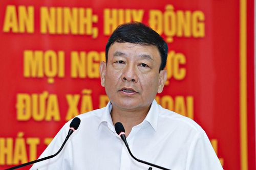 Phó Bí thư Tỉnh ủy Lâm Đồng Bùi Thắng tiếp xúc cử tri khu vực Đạ Huoai