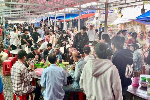 Ngàn người dự lễ giỗ Anh hùng Nguyễn Trung Trực ở An Giang