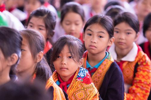 'Lớp học reo vui' thắp sáng niềm tin nơi điểm trường vùng khó