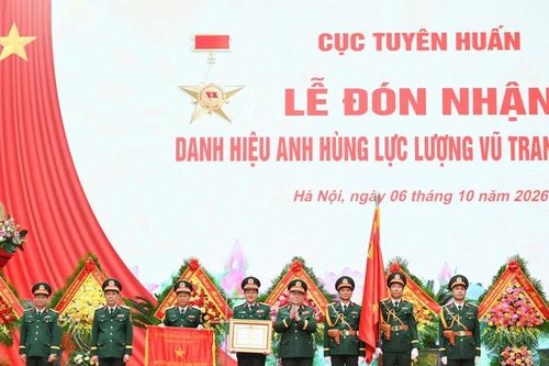 Cục Tuyên huấn đón nhận danh hiệu Anh hùng Lực lượng vũ trang nhân dân lần thứ hai