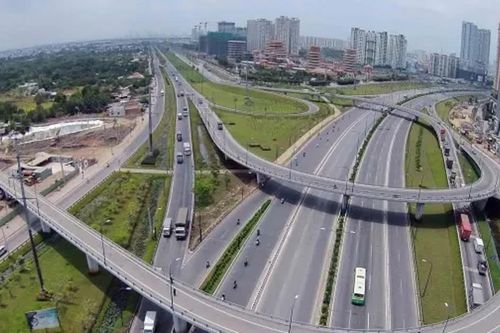 WB nâng mạnh dự báo GDP Việt Nam nhờ đòn bẩy AI và đầu tư công