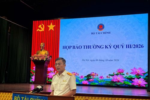 Thu gần 224.700 tỷ đồng từ thương mại điện tử và hộ kinh doanh trong 9 tháng