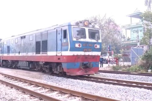 Quý IV lựa chọn nhà thầu thi công 15 ga đường sắt