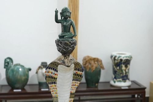 Khi hình khối kể câu chuyện Việt