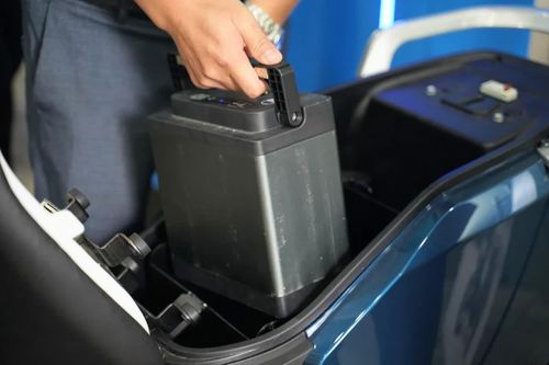 Từ 9/10, động cơ và ắc quy xe điện phải đáp ứng chuẩn mới: Người dùng cần biết gì?