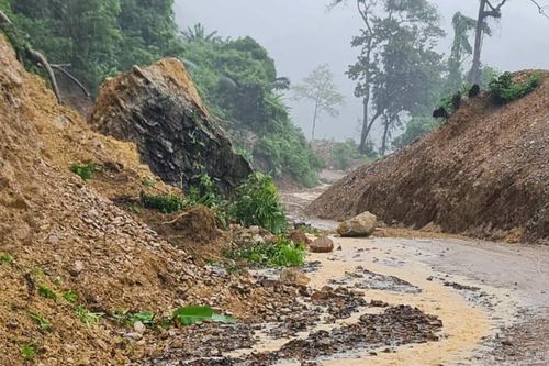 Hà Tĩnh và Quảng Trị xuất hiện nhiều điểm nguy cơ cao sạt lở