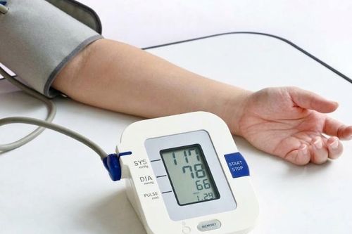 Huyết áp cao và huyết áp thấp: Nên ăn uống thế nào cho đúng?