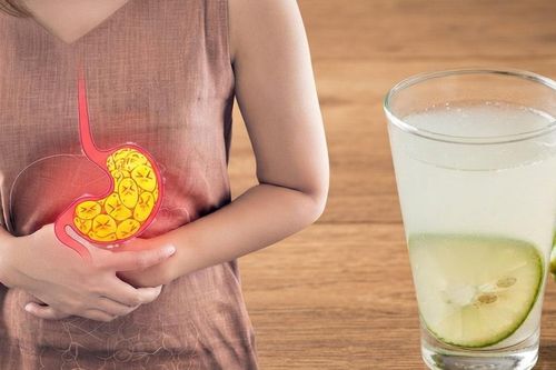 Có thể dùng nước chanh để giảm trào ngược acid không?