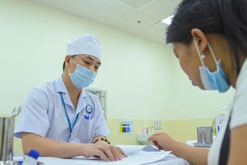 Cách tính ngày nghỉ ốm hưởng bảo hiểm xã hội