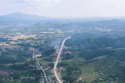 Báo cáo phương án mở rộng cao tốc Tuyên Quang- Phú Thọ lên 4 làn xe hoàn chỉnh