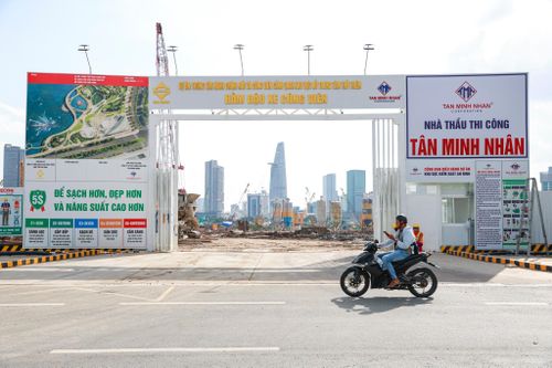 Ai đang xây các đại dự án của Sun Group?