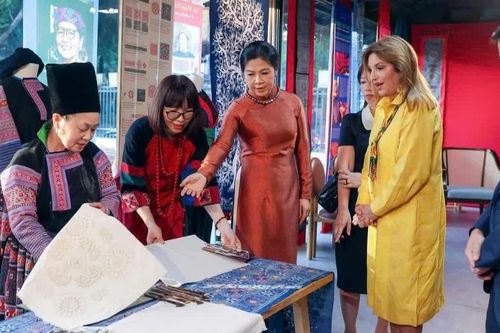 Tăng cường giao lưu văn hóa giữa Việt Nam và Panama