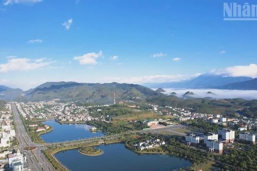 Lai Châu đổi mới từ nghị quyết đến hành động
