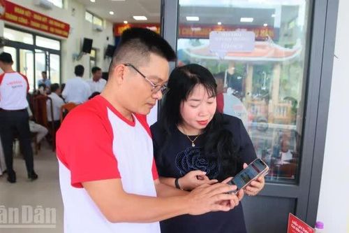 Diên Lâm đưa nền tảng số kết nối đến từng người dân